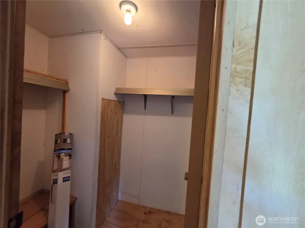 801 Division Avenue Morton WA 98356
