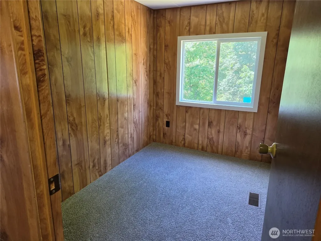 801 Division Avenue Morton WA 98356