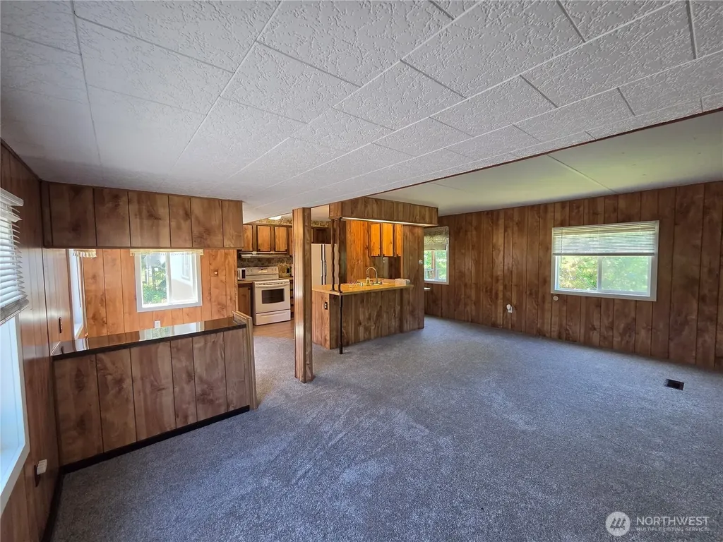 801 Division Avenue Morton WA 98356