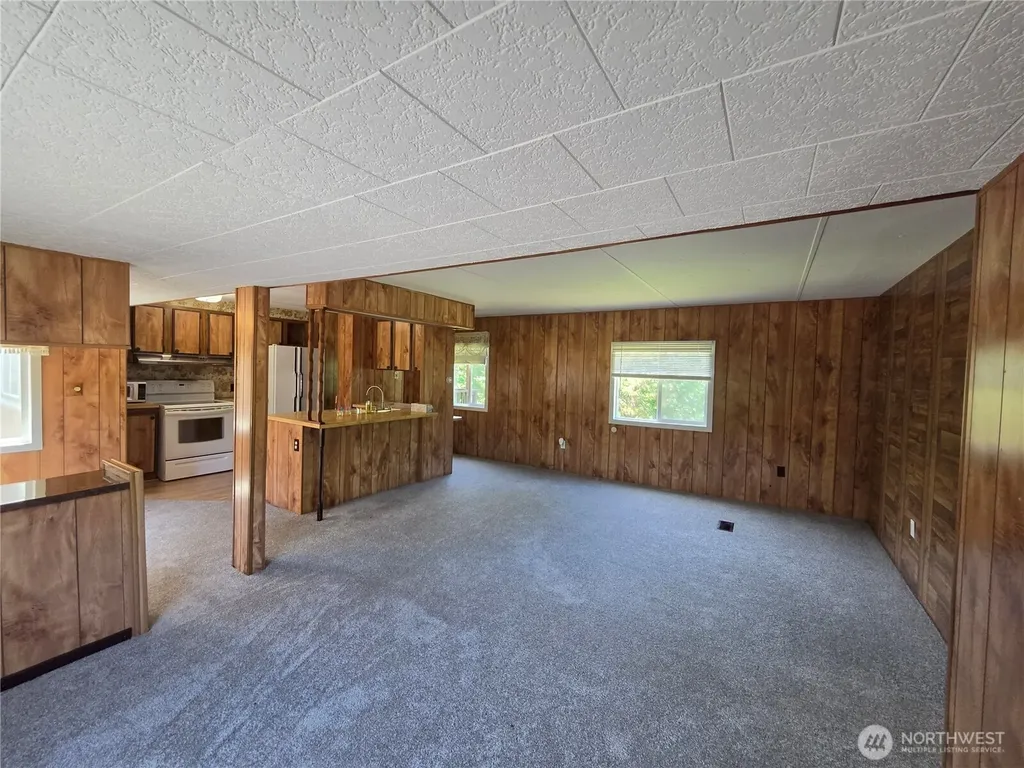 801 Division Avenue Morton WA 98356