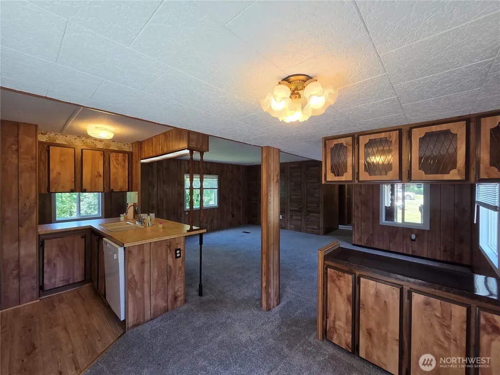 801 Division Avenue Morton WA 98356