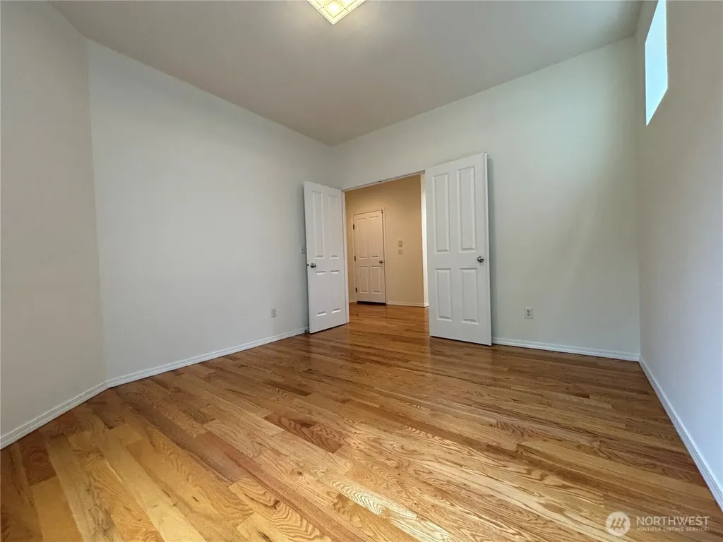 35035 41st Place S Auburn WA 98001