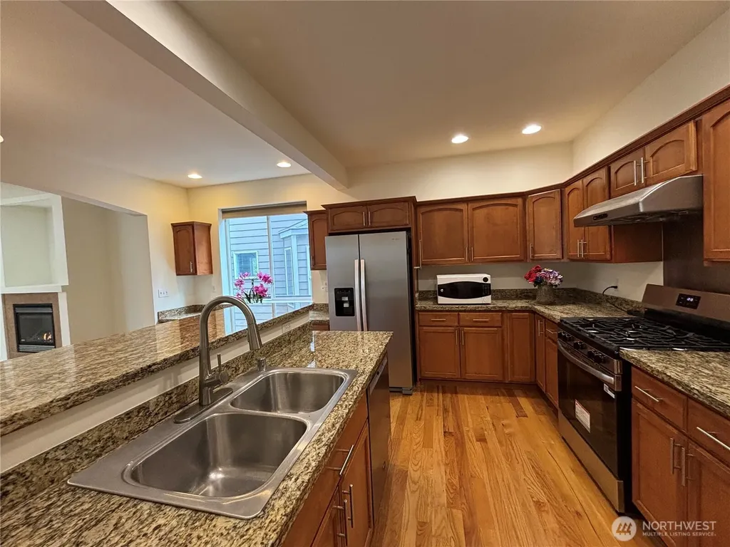 35035 41st Place S Auburn WA 98001