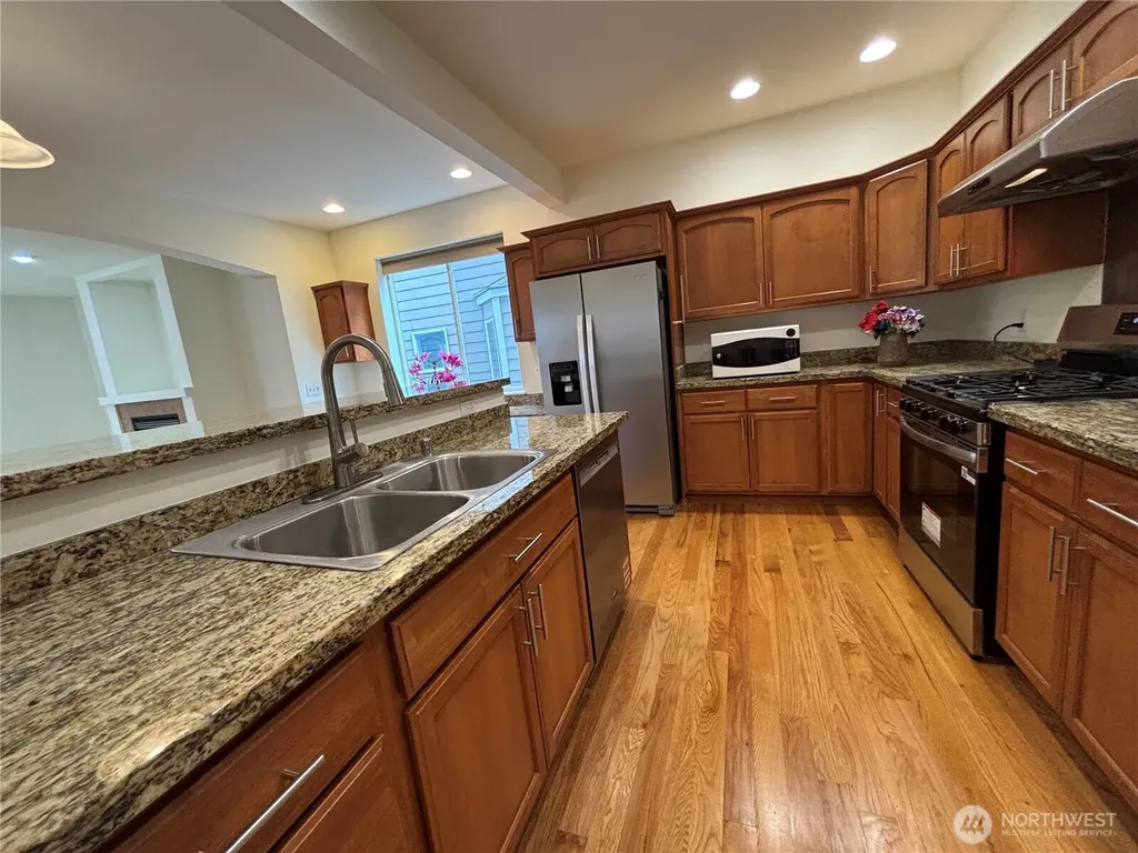 35035 41st Place S Auburn WA 98001