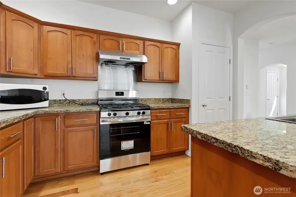 35035 41st Place S Auburn WA 98001