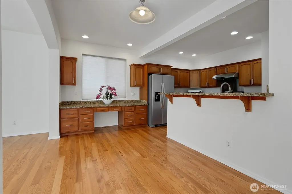 35035 41st Place S Auburn WA 98001