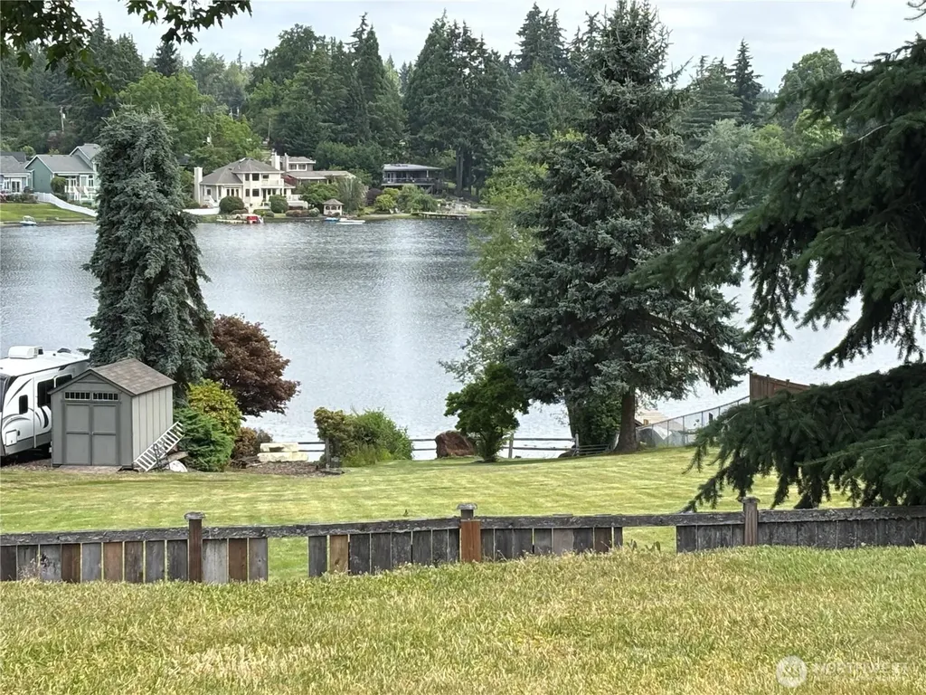 35035 41st Place S Auburn WA 98001