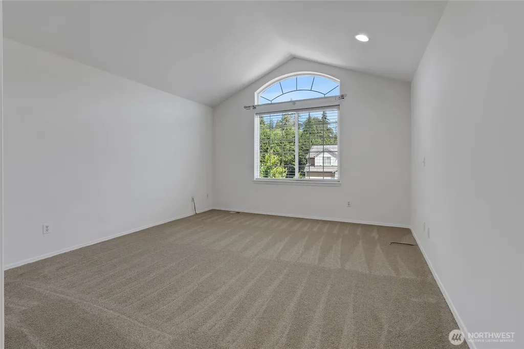 35035 41st Place S Auburn WA 98001