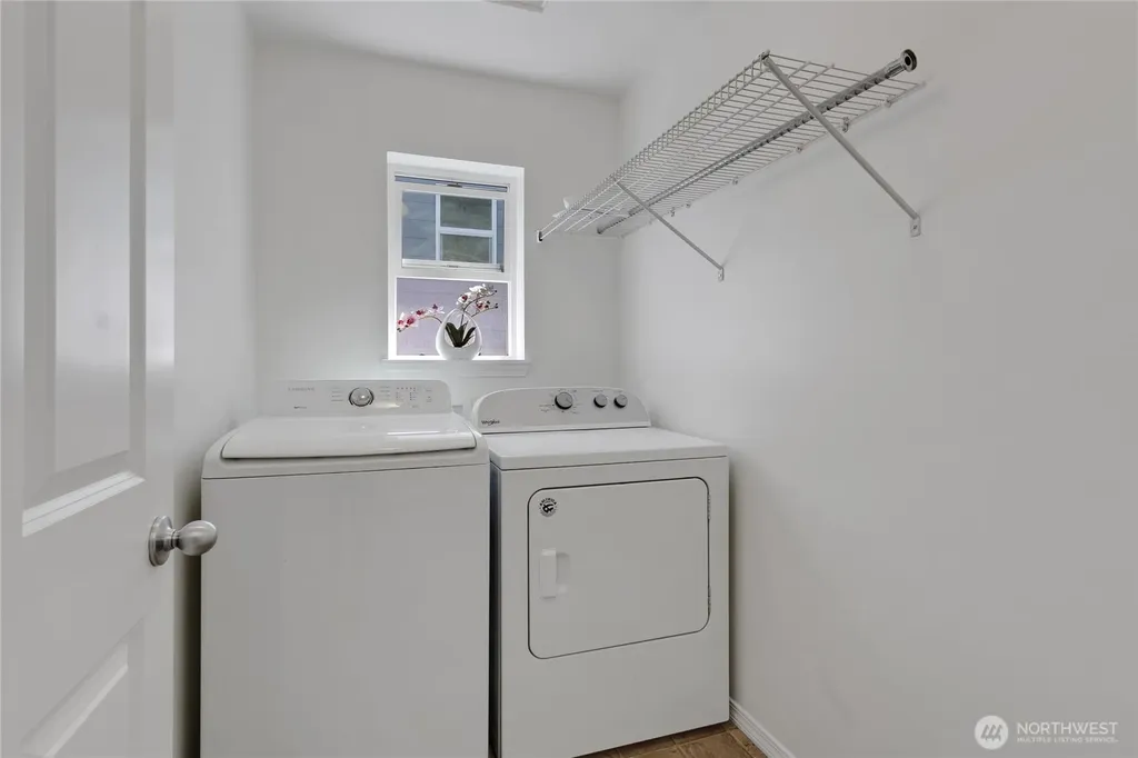 35035 41st Place S Auburn WA 98001