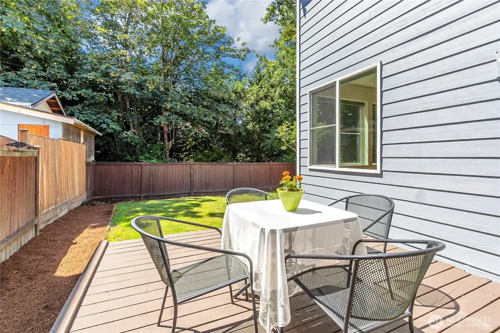 35035 41st Place S Auburn WA 98001