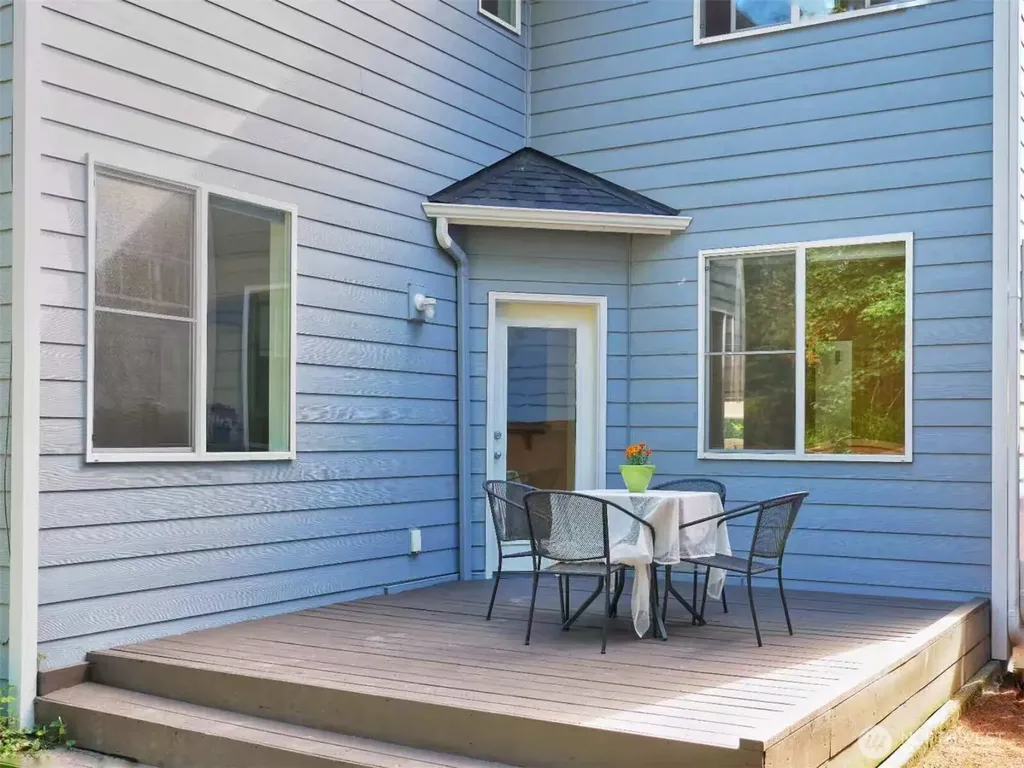 35035 41st Place S Auburn WA 98001