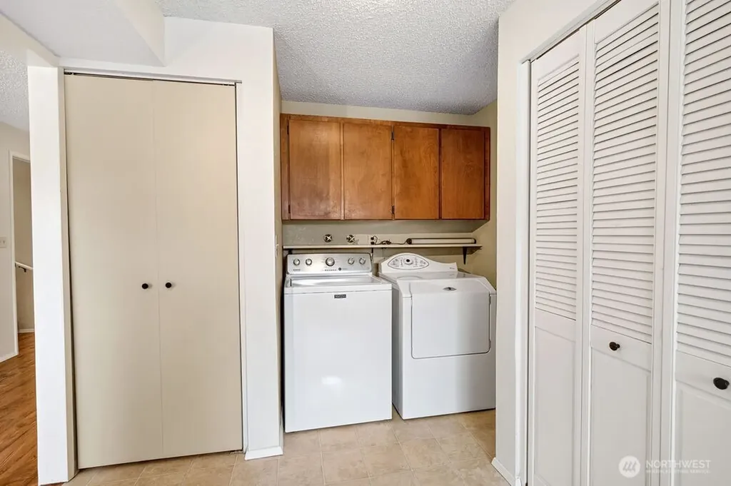 909 N James Avenue East Wenatchee WA 98802