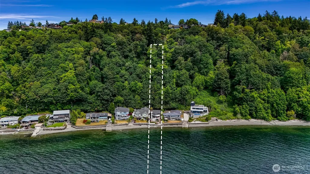 13029 Standring Lane SW Burien WA 98146