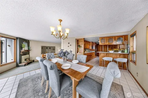 13029 Standring Lane SW Burien WA 98146
