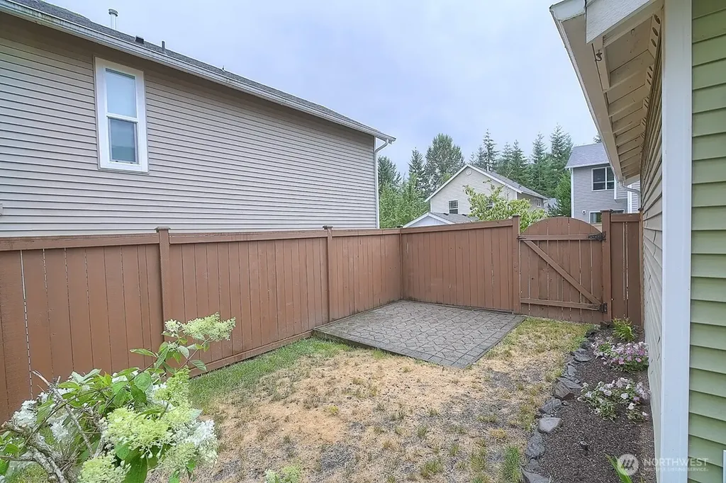 7617 Orchard Avenue SE Snoqualmie WA 98065