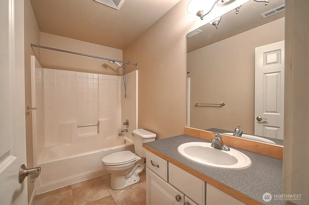 7617 Orchard Avenue SE Snoqualmie WA 98065