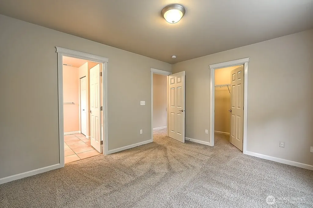 7617 Orchard Avenue SE Snoqualmie WA 98065