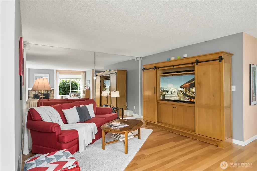 8650 Onyx Drive SW Lakewood WA 98498