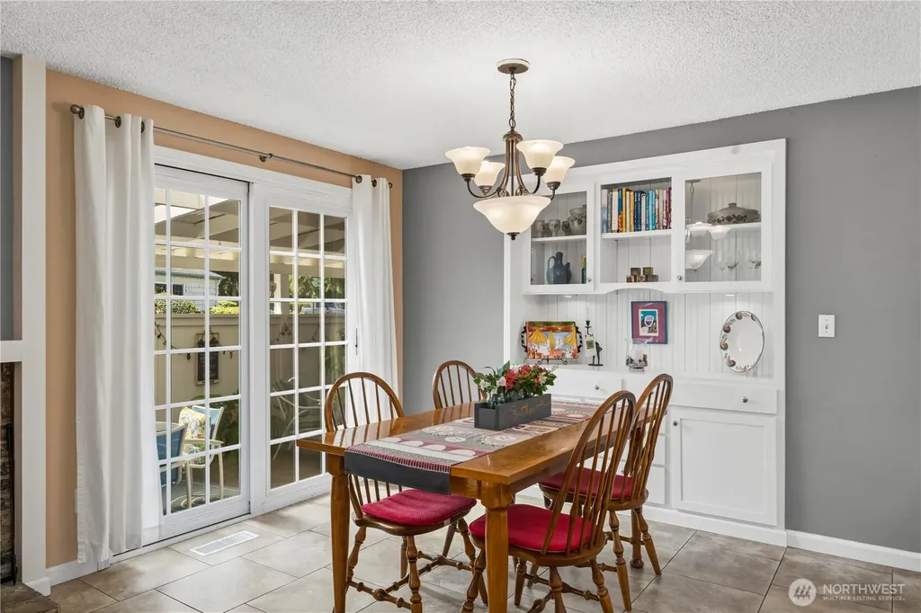 8650 Onyx Drive SW Lakewood WA 98498