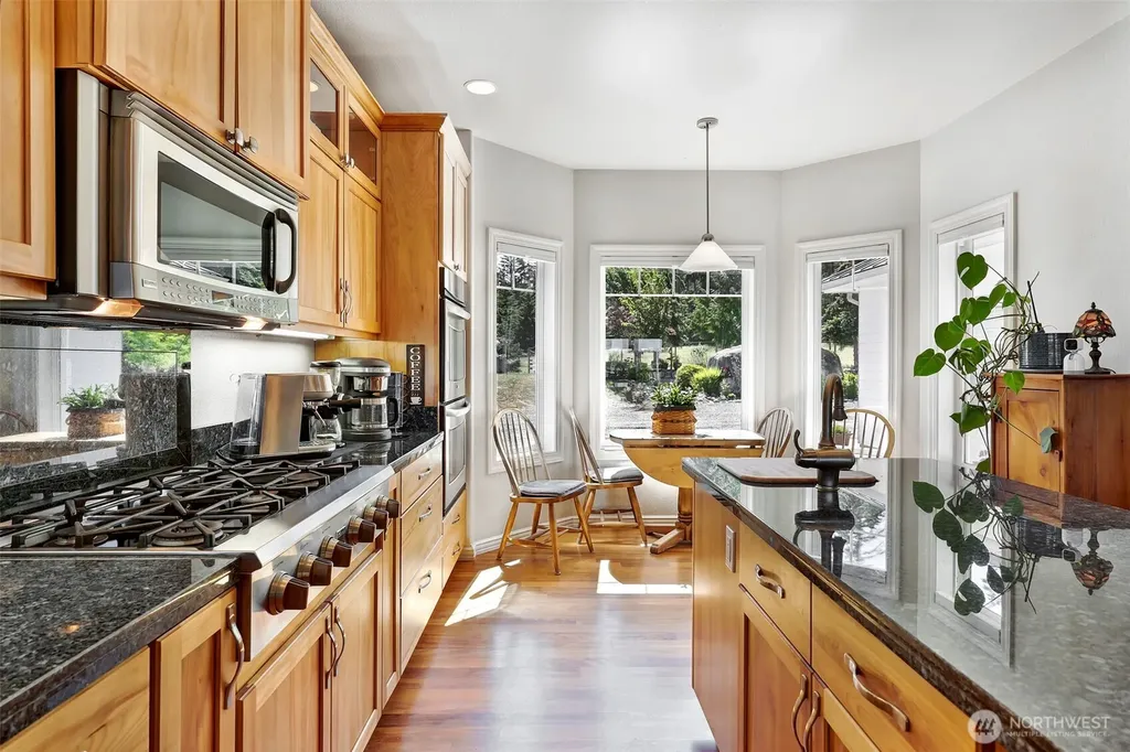 203 Delta Way Sequim WA 98382