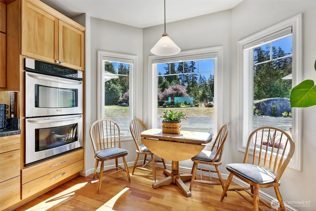 203 Delta Way Sequim WA 98382