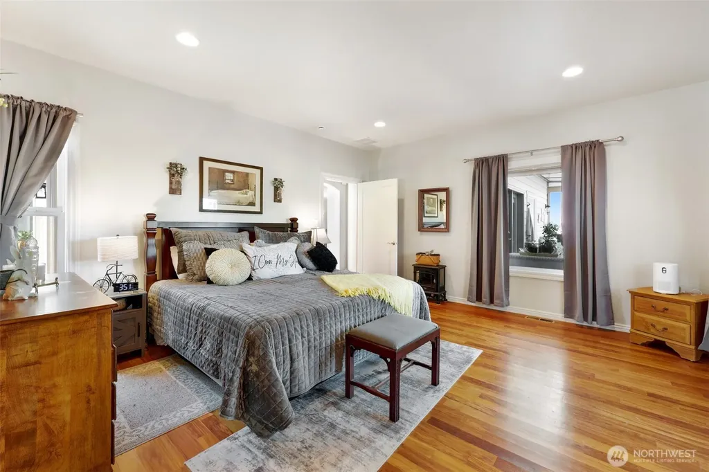 203 Delta Way Sequim WA 98382