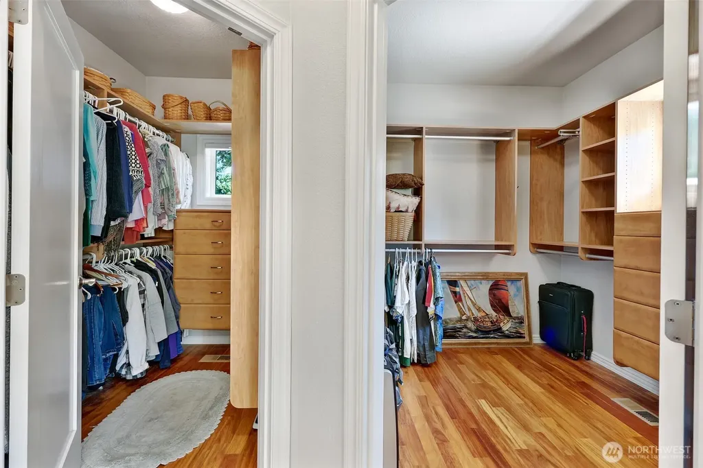 203 Delta Way Sequim WA 98382