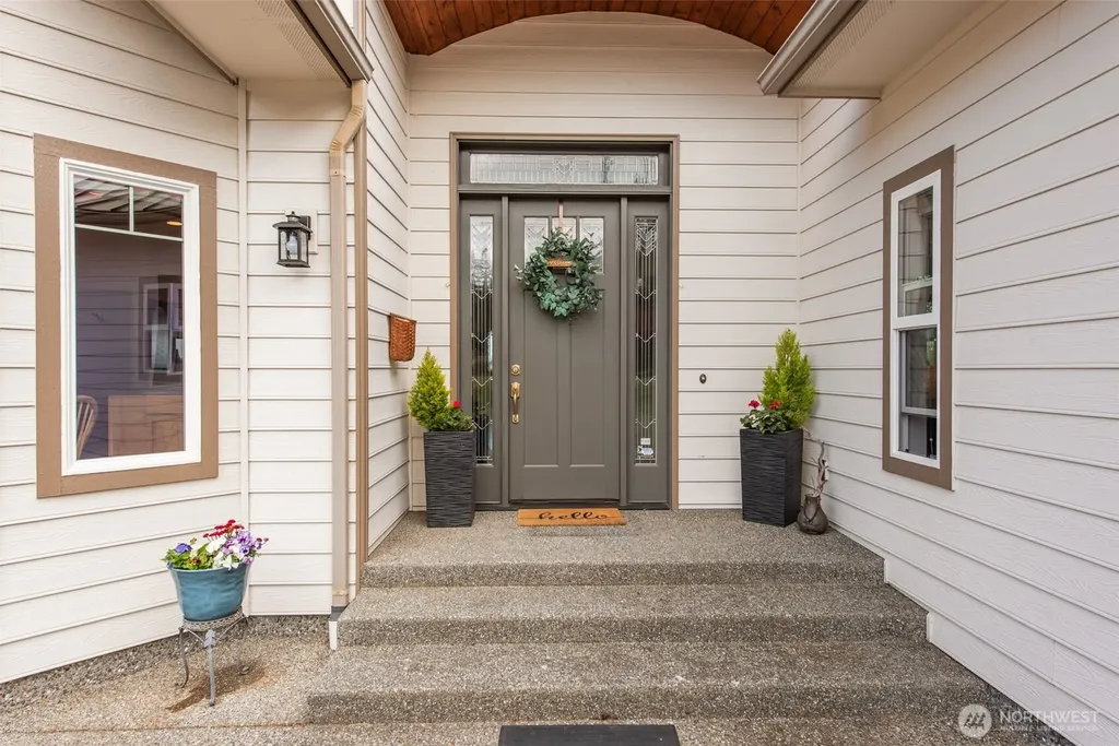 203 Delta Way Sequim WA 98382