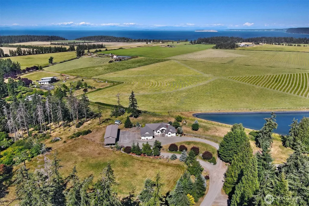 203 Delta Way Sequim WA 98382