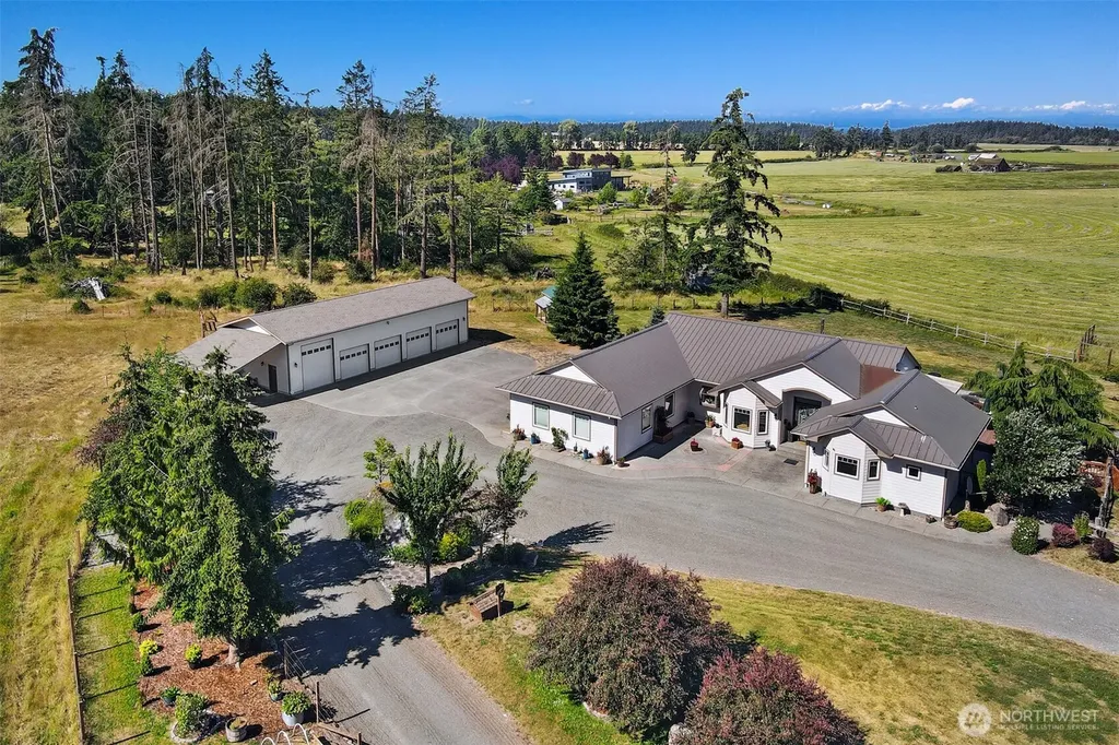 203 Delta Way Sequim WA 98382
