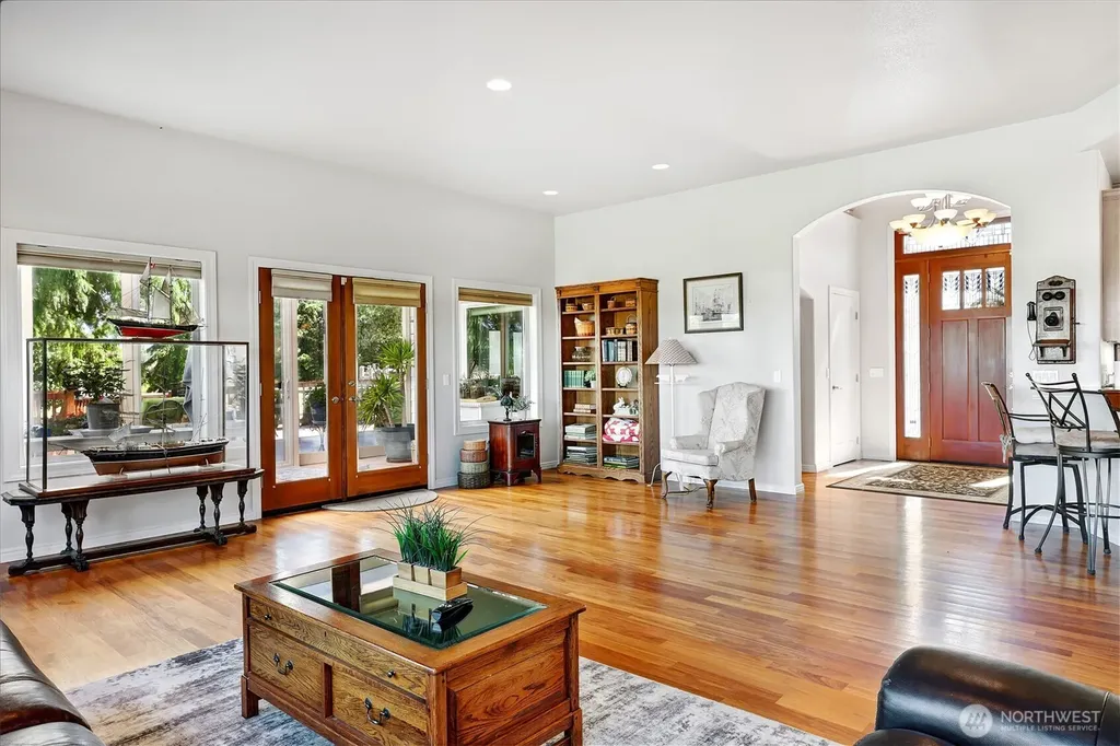 203 Delta Way Sequim WA 98382