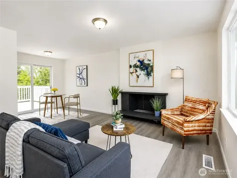 9439 11th Avenue SW Seattle WA 98106
