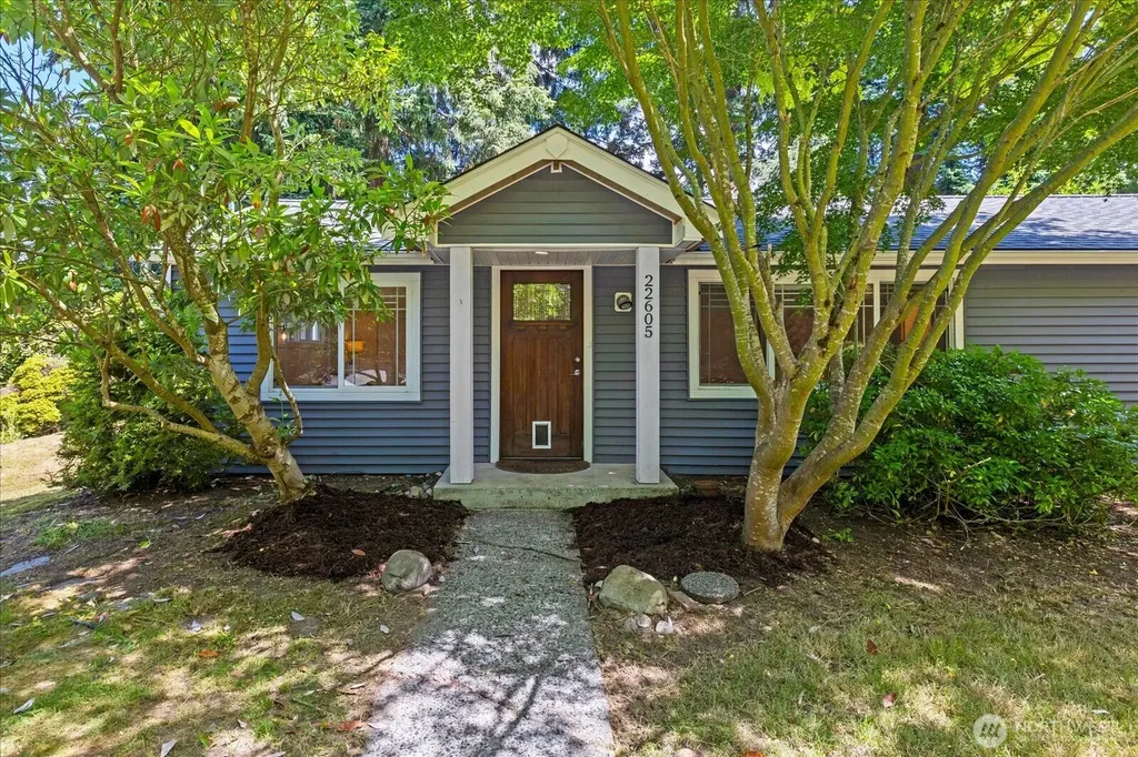 22605 61st Avenue W Mountlake Terrace WA 98043
