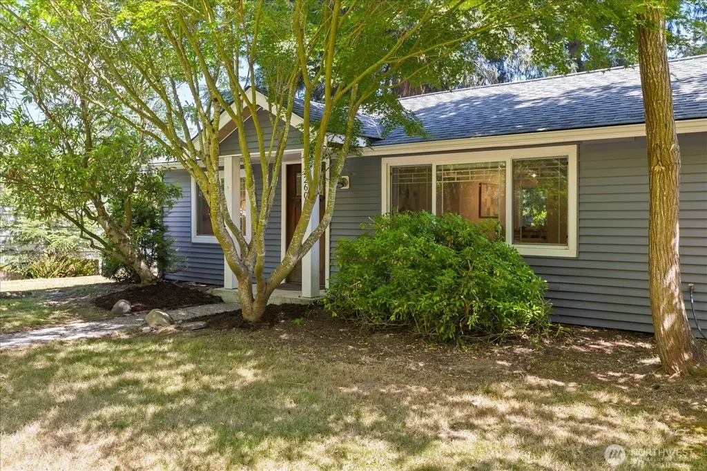 22605 61st Avenue W Mountlake Terrace WA 98043