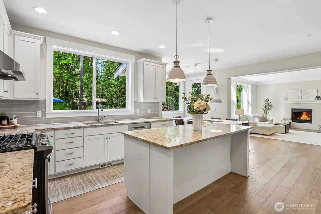18235 NE 196th Court Woodinville WA 98077