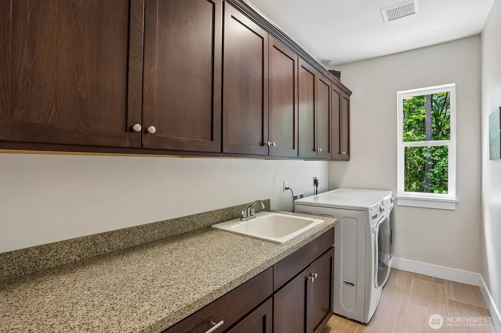 18235 NE 196th Court Woodinville WA 98077