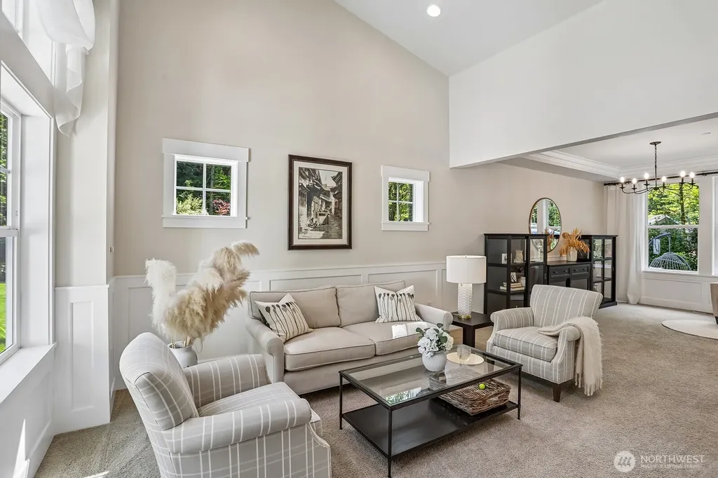 18235 NE 196th Court Woodinville WA 98077
