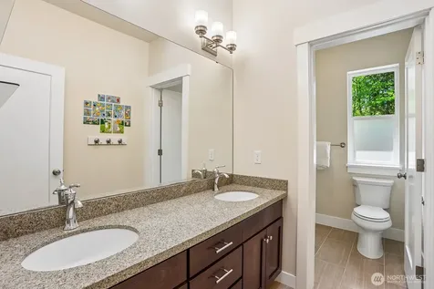 18235 NE 196th Court Woodinville WA 98077