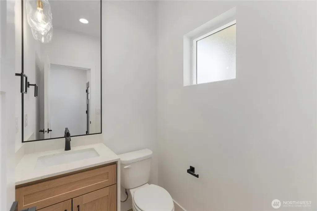 440 E 63rd Street Tacoma WA 98404