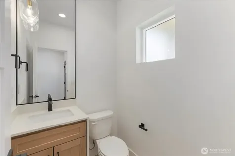 440 E 63rd Street Tacoma WA 98404