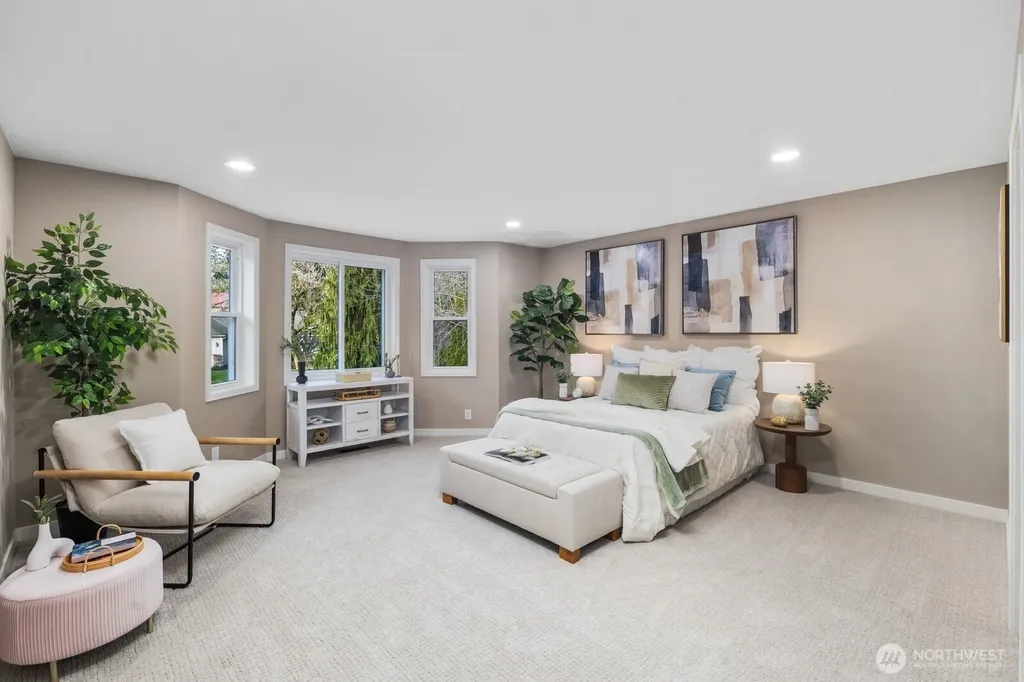 904 187th Place SW Lynnwood WA 98036