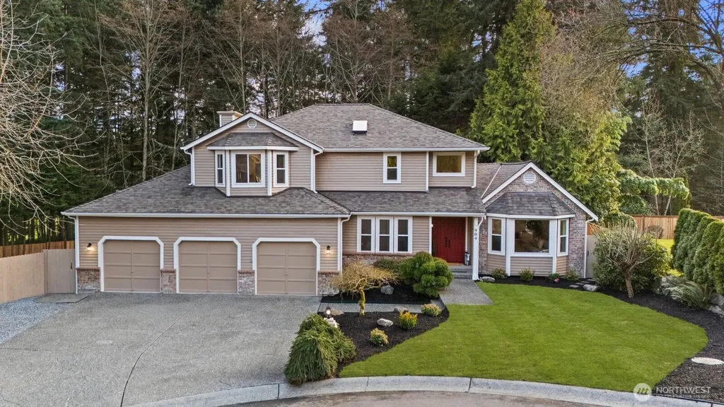 904 187th Place SW Lynnwood WA 98036