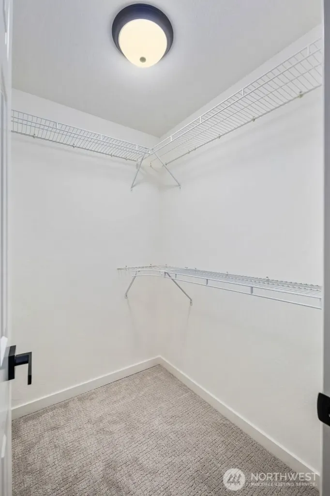904 187th Place SW Lynnwood WA 98036
