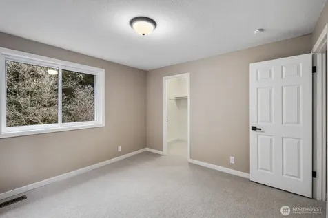 904 187th Place SW Lynnwood WA 98036