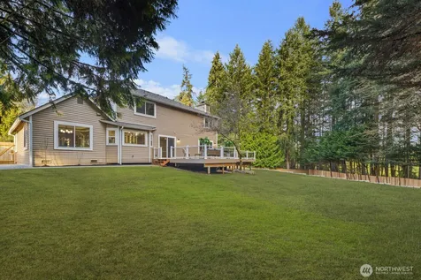 904 187th Place SW Lynnwood WA 98036