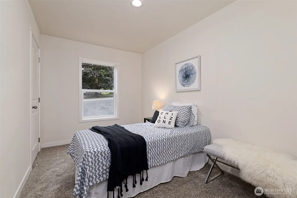 121 E Ashwood Lane Shelton WA 98584