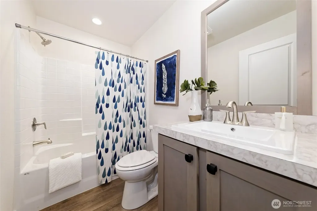 121 E Ashwood Lane Shelton WA 98584