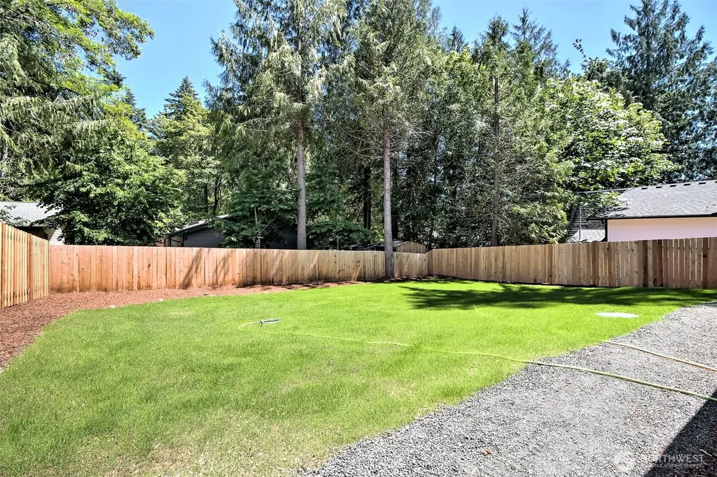 121 E Ashwood Lane Shelton WA 98584