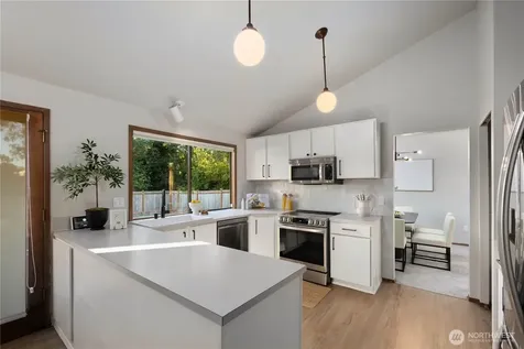 619 S 31st Street Renton WA 98055