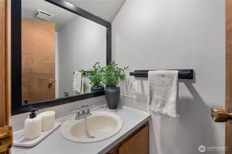 619 S 31st Street Renton WA 98055